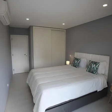 Апартаменты Atlantic Pearl By The Sea - *